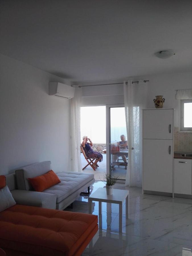 Bouganville Apartment Stegna Архангелос Экстерьер фото